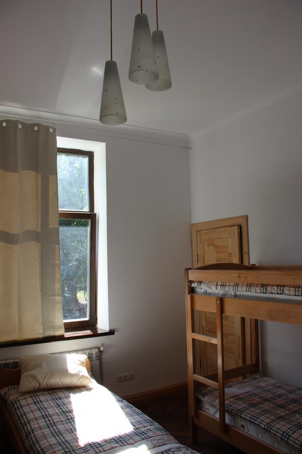 Hostel Mif ايفانو - فرانكيفسك المظهر الخارجي الصورة